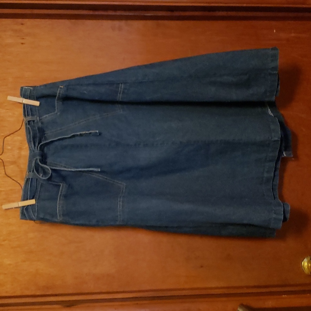Vintage Jean Machine Wrap around Denim skirt, Size 11/12.